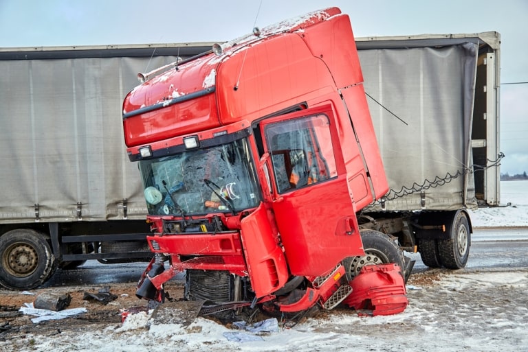 What Evidence Is Key to Winning a Truck Accident Claim in Port Richey?