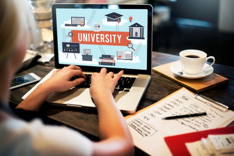 7 Reasons Why Universities Should Consider Implementing Online Assessments