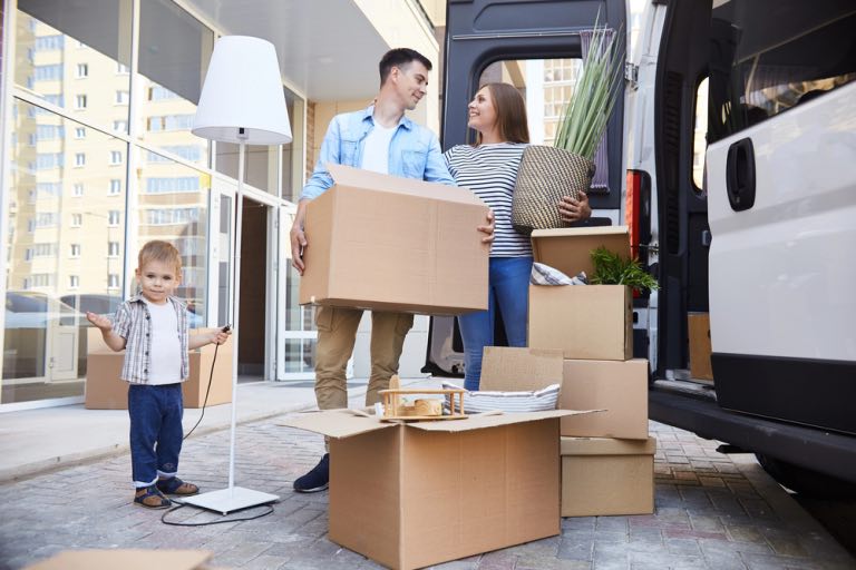 a comprehensive moving out checklist for smooth family relocation to another state