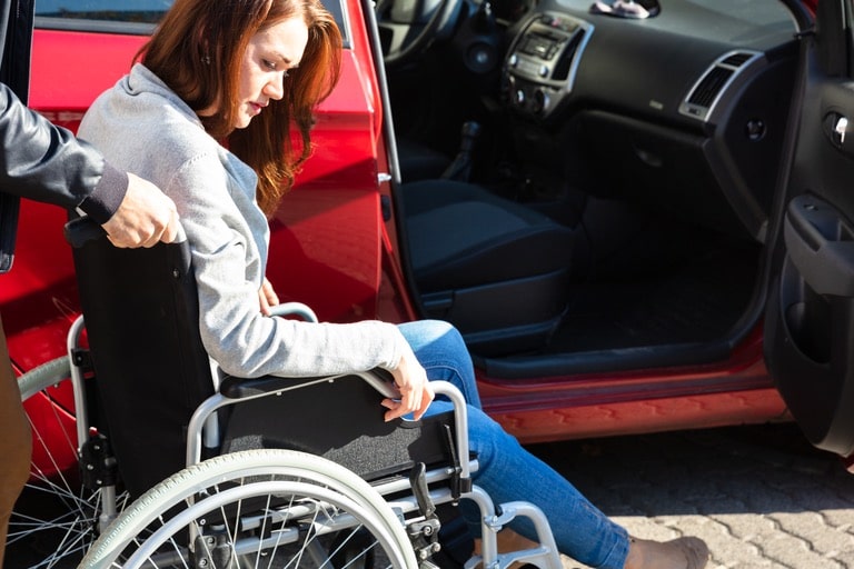 Legal Rights for Those with Leg Injuries from Car Accidents