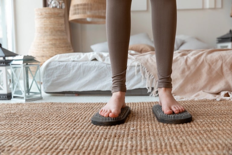 5 Ways to Care for Your Legs and Feet If You Stand All Day